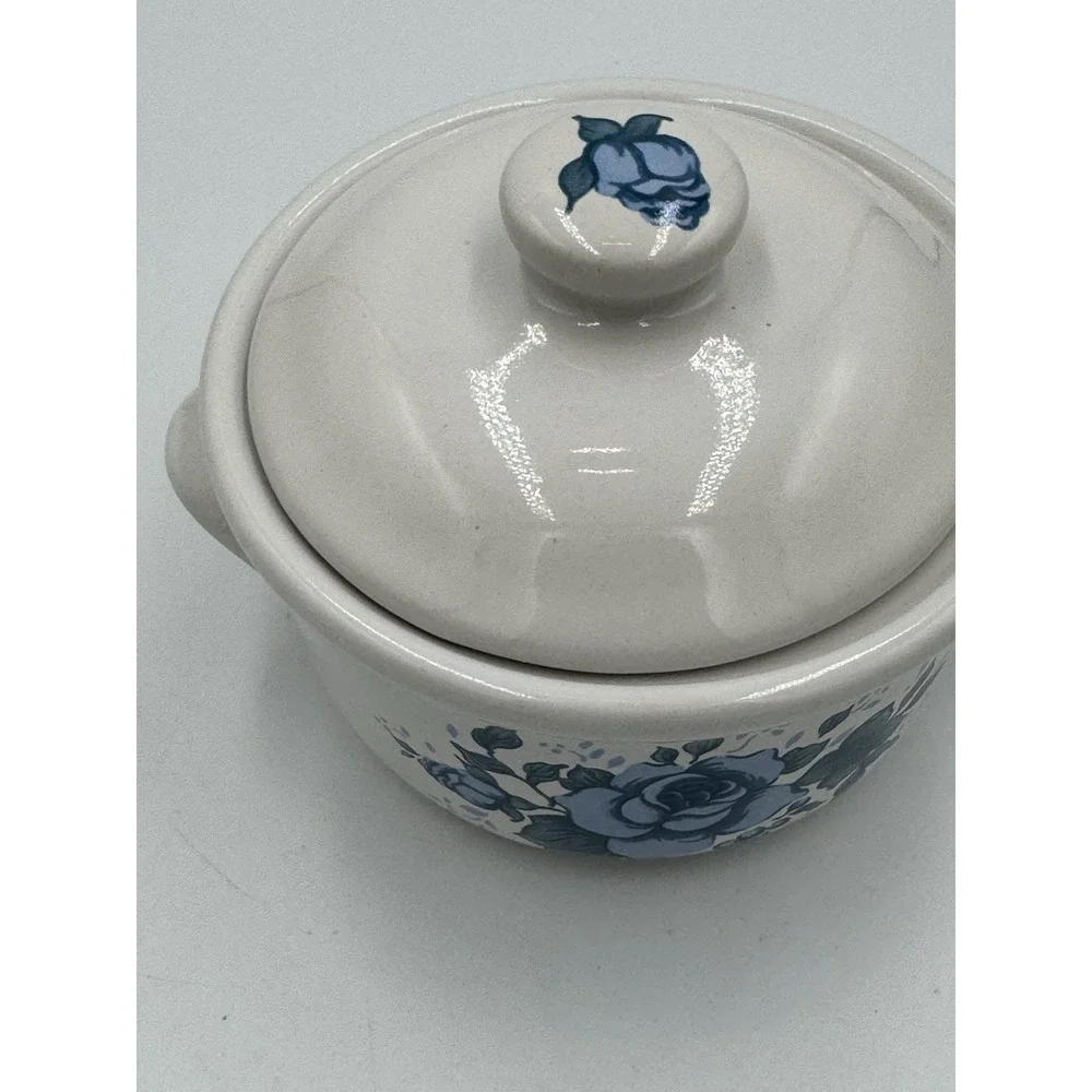Jay import Company Blue Rose Mini Crockpot/Soup Bowl